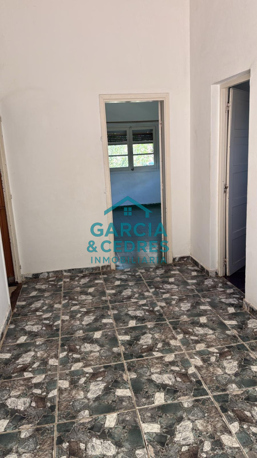 Casa ID.55 - OPORTUNIDAD !!! VENDO CASA 3 DORMITORIOS Y 1 BAÑO EN ESTACION LAS FLORES A U$S 90.000
