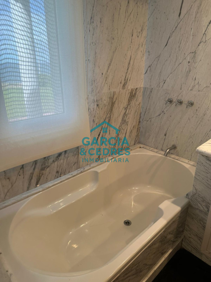 Casa ID.191 - Mansión de Ultra Lujo en Primera Línea al Mar - Playa Mansa