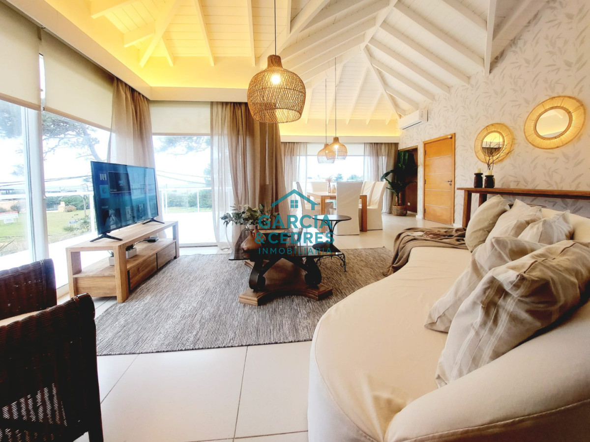 Casa ID.223 - EXCEPCIONAL CASA EN MONTOYA ESTILO CONTEMPORANEO A ESCASOS METROS DEL MAR 