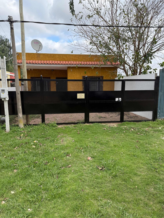 Casa ID.434 - Se alquila Casa 1 Dormitorio en Cerró 
