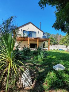 Alquiler Anual Casa de 3 Dormitorios en parada 38 de la Mansa, a una cuadra y media del mar