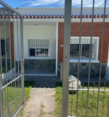Casa en Venta 2 Dormitorios, en Colón