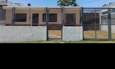 Casa 3 Dormitorio Barbacoa Grande Al Fondo