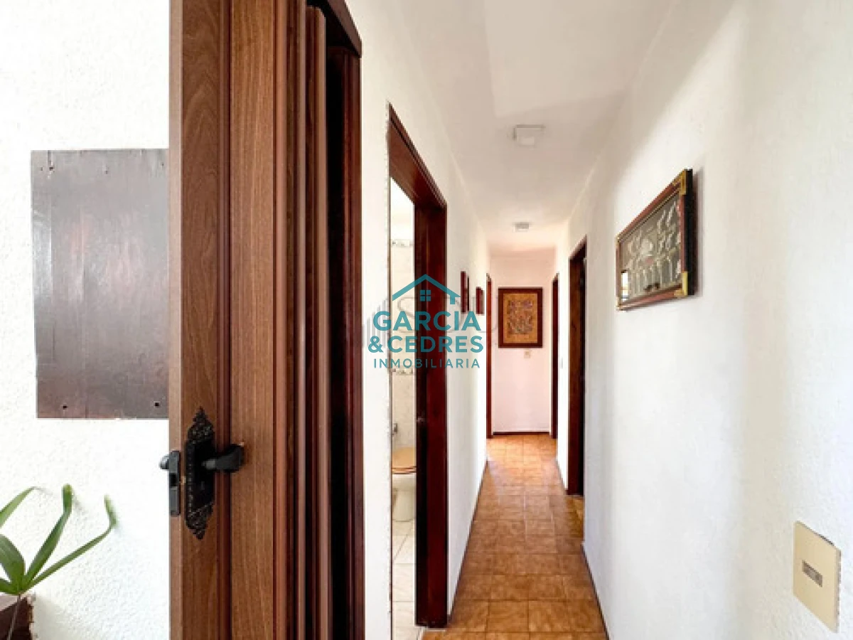 Casa ID.337 - Casa de 6 dormitorios en Cantegril, Punta Del Este,