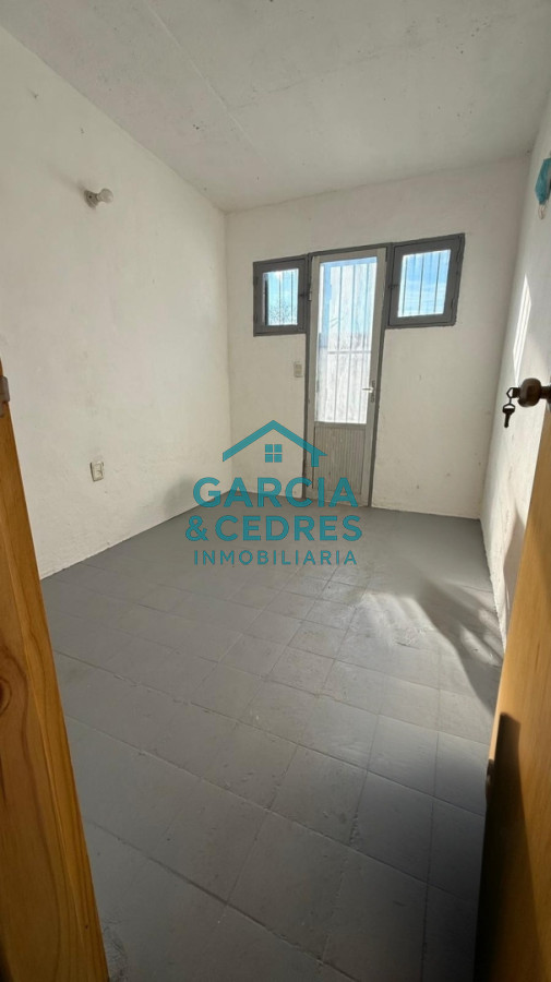 Galpón ID.752 - Galpon en Venta en Barrio La Sonrisa Una Oportunidad Única para Potenciar su Negocio o Invertir con Visión