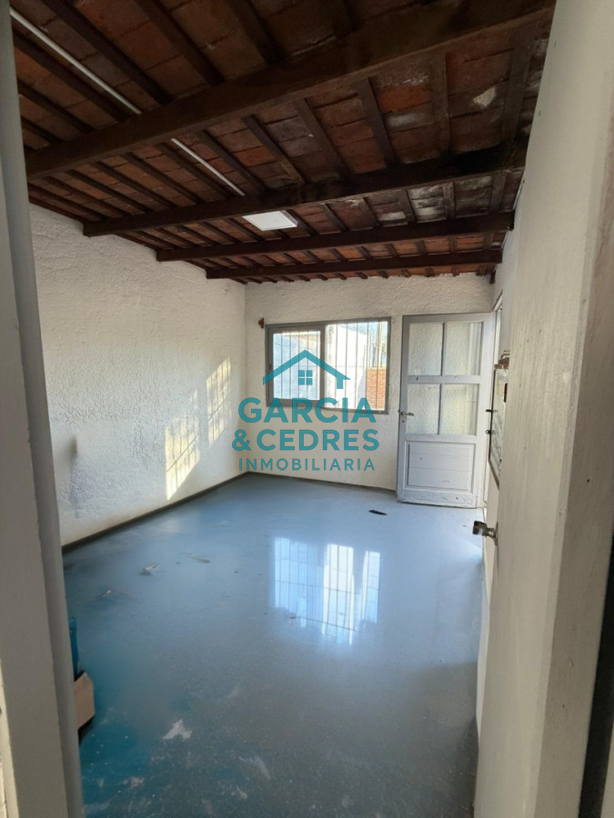 Galpón ID.752 - Galpon en Venta en Barrio La Sonrisa Una Oportunidad Única para Potenciar su Negocio o Invertir con Visión