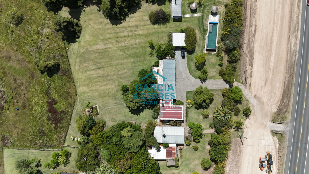 Chacra ID.85 - LUGAR DE ENSUEÑO !!!!  VENDO CHACRA DE 14 HAS QUE YA NO SE ENCUENTRAN EN LA ZONA . CANCHA DE POLO , PICADERO Y CABALLERIZAS 