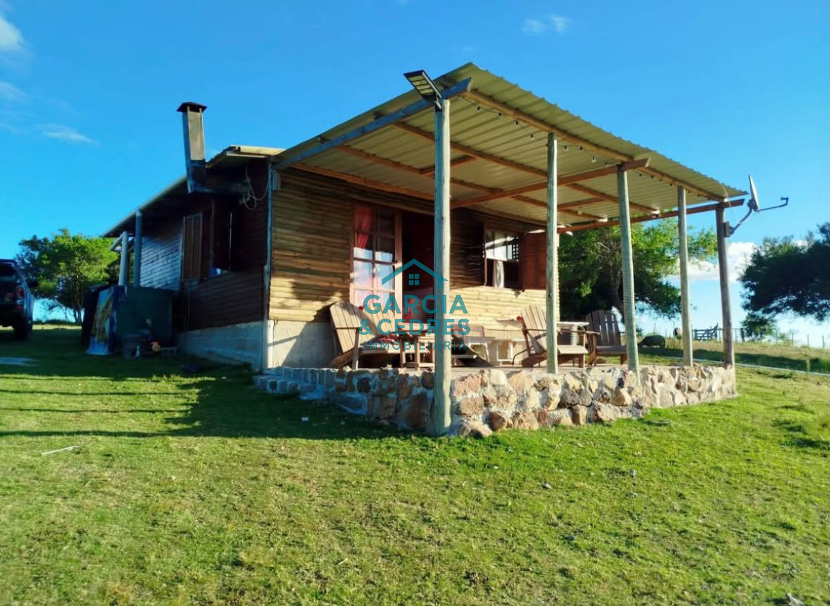 Chacra ID.696 - SE VENDE CASA EN ZONA PASO DE LAS CANTERAS GARZON