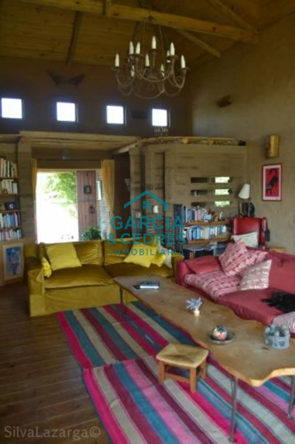 Chacra ID.352 - Chacra con gran casa sobre Laguna del Sauce - Naturaleza y exclusividad