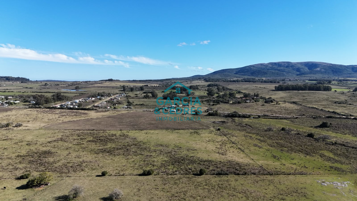 Chacra ID.763 - Chacra en Km 110 . 10 Hectáreas Exclusivas con Cañada Permanente y Vista Panorámica a la Sierra de las Ánimas