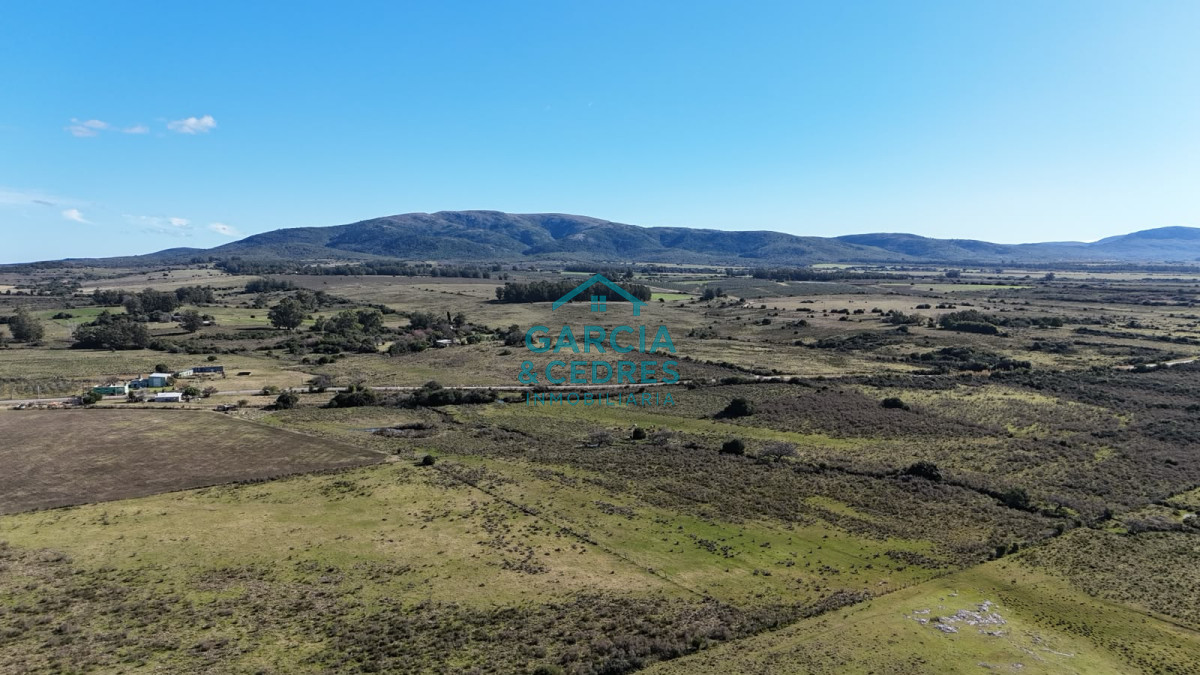 Chacra ID.763 - Chacra en Km 110 . 10 Hectáreas Exclusivas con Cañada Permanente y Vista Panorámica a la Sierra de las Ánimas