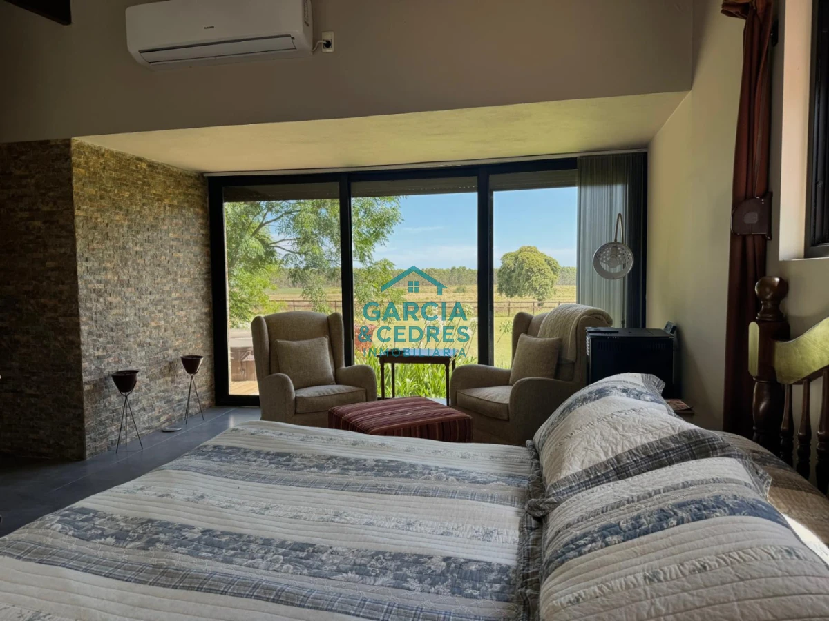 Chacra ID.85 - LUGAR DE ENSUEÑO !!!!  VENDO CHACRA DE 14 HAS QUE YA NO SE ENCUENTRAN EN LA ZONA . CANCHA DE POLO , PICADERO Y CABALLERIZAS 