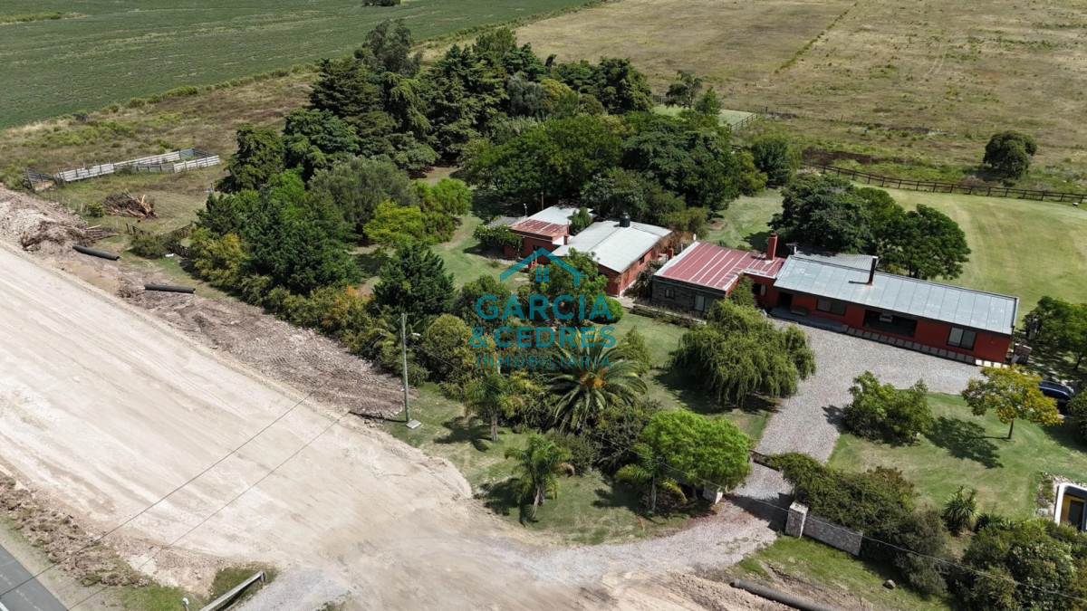 Chacra ID.85 - LUGAR DE ENSUEÑO !!!!  VENDO CHACRA DE 14 HAS QUE YA NO SE ENCUENTRAN EN LA ZONA . CANCHA DE POLO , PICADERO Y CABALLERIZAS 