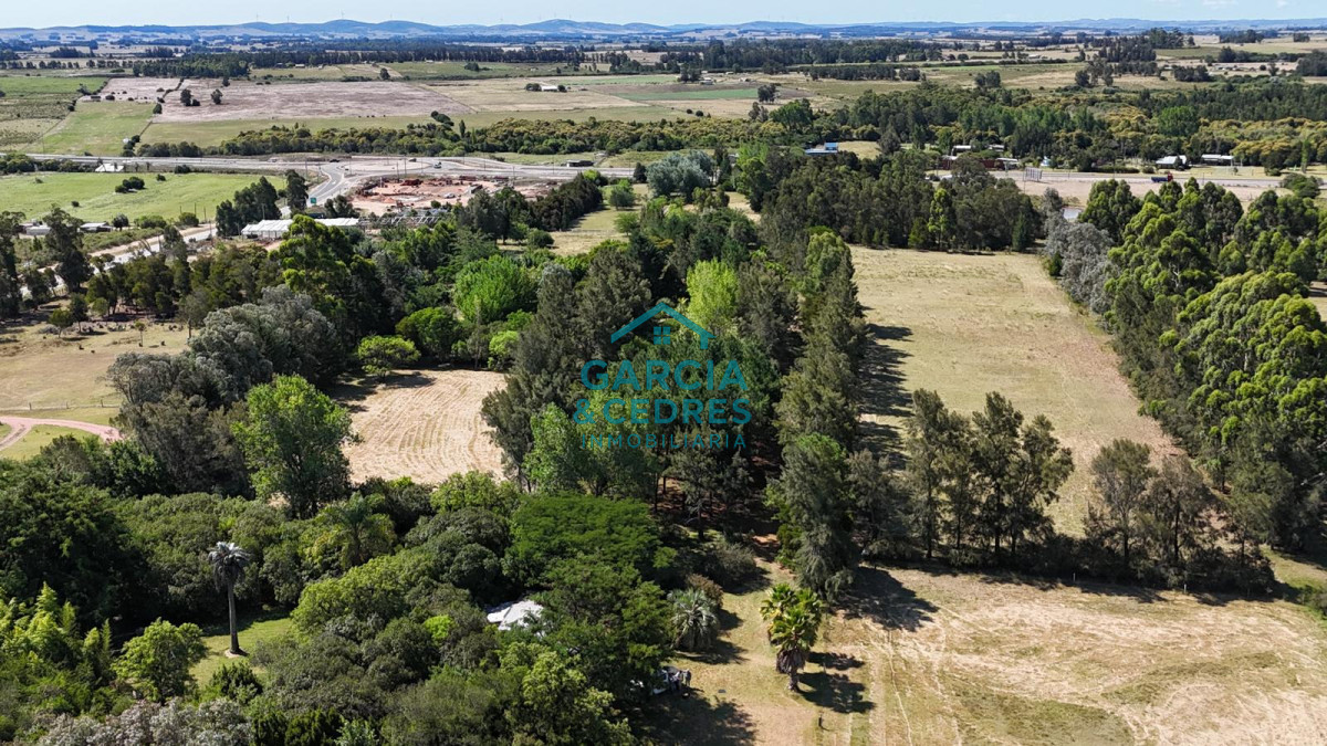 Chacra ID.174 - Oportunidad !!!! Vendo Chacra de Lujo con Dos Residencias y Emprendimiento en Funcionamiento