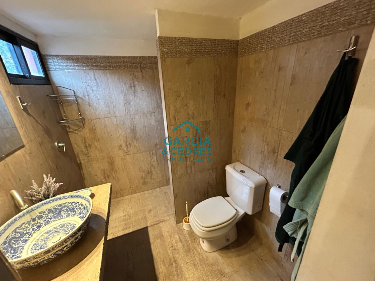 Chacra ID.85 - LUGAR DE ENSUEÑO !!!!  VENDO CHACRA DE 14 HAS QUE YA NO SE ENCUENTRAN EN LA ZONA . CANCHA DE POLO , PICADERO Y CABALLERIZAS 