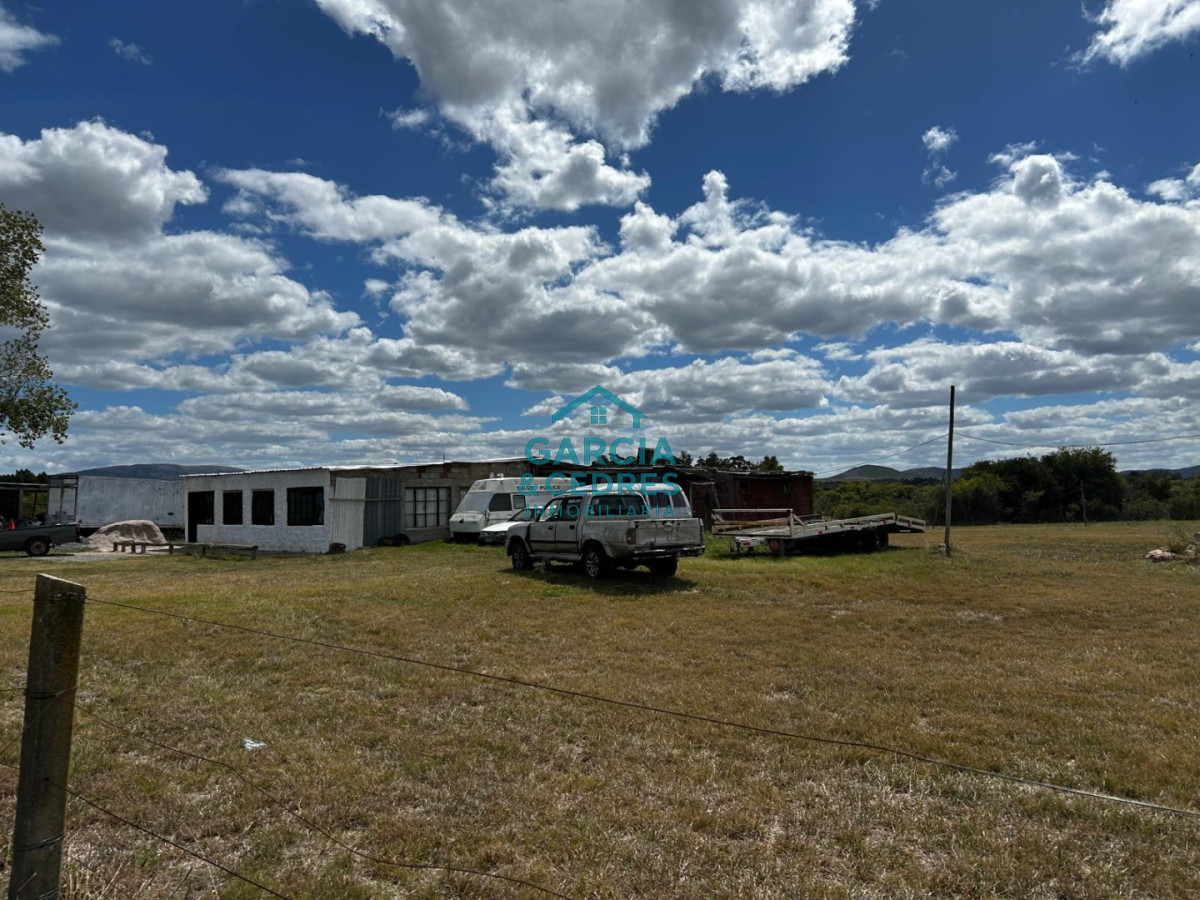 Chacra ID.260 - OPORTUNIDAD CHACRA DE 2.5 HAS SOBRE RUTA 9 IDEAL PARA POLO LOGISTICO 