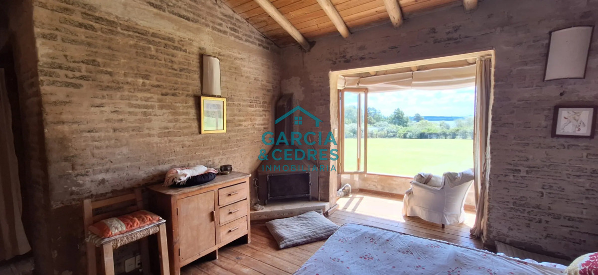 Chacra ID.352 - Chacra con gran casa sobre Laguna del Sauce - Naturaleza y exclusividad