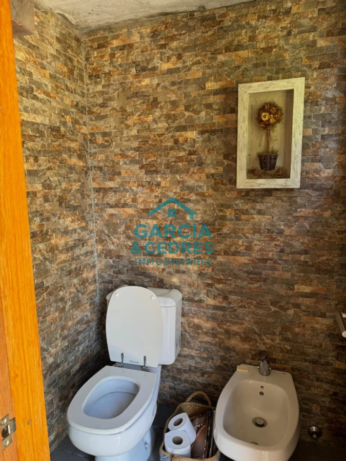 Chacra ID.85 - LUGAR DE ENSUEÑO !!!!  VENDO CHACRA DE 14 HAS QUE YA NO SE ENCUENTRAN EN LA ZONA . CANCHA DE POLO , PICADERO Y CABALLERIZAS 