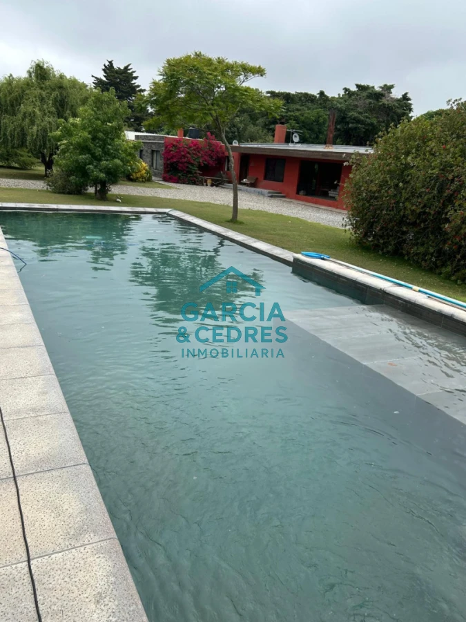 Chacra ID.85 - LUGAR DE ENSUEÑO !!!!  VENDO CHACRA DE 14 HAS QUE YA NO SE ENCUENTRAN EN LA ZONA . CANCHA DE POLO , PICADERO Y CABALLERIZAS 