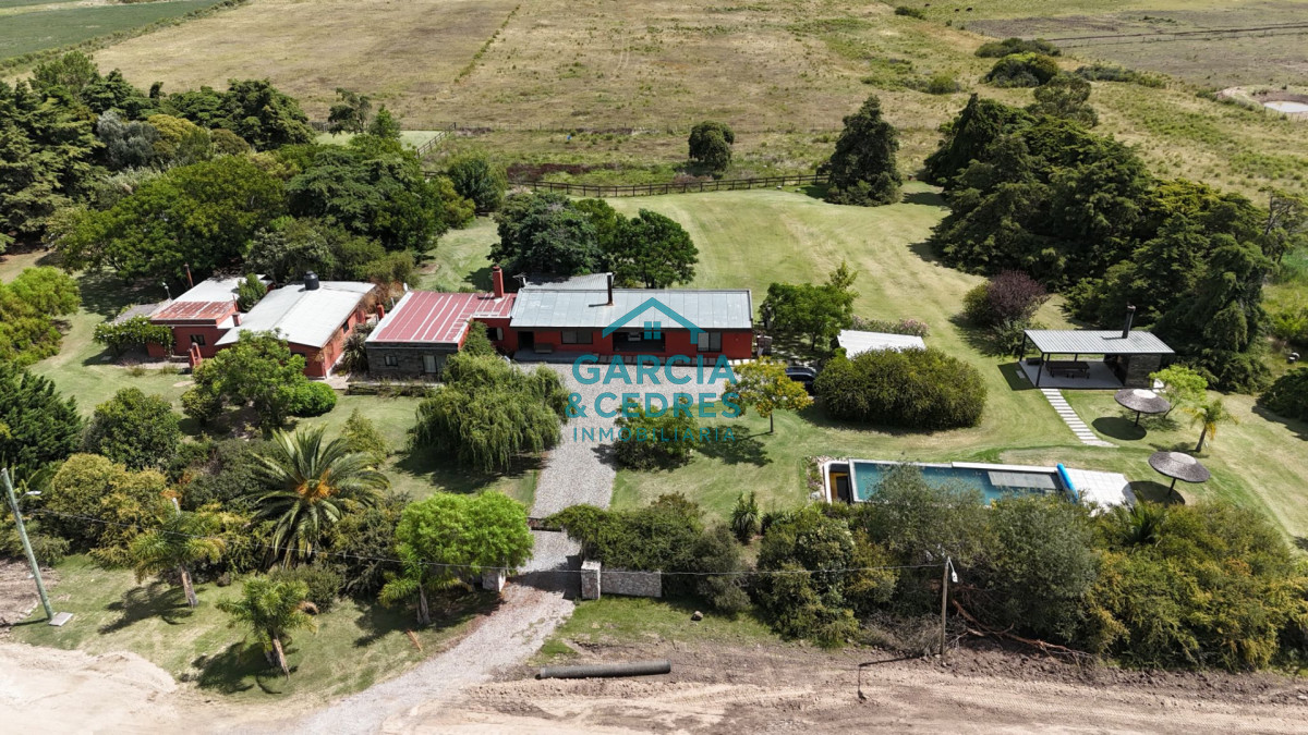 Chacra ID.85 - LUGAR DE ENSUEÑO !!!!  VENDO CHACRA DE 14 HAS QUE YA NO SE ENCUENTRAN EN LA ZONA . CANCHA DE POLO , PICADERO Y CABALLERIZAS 