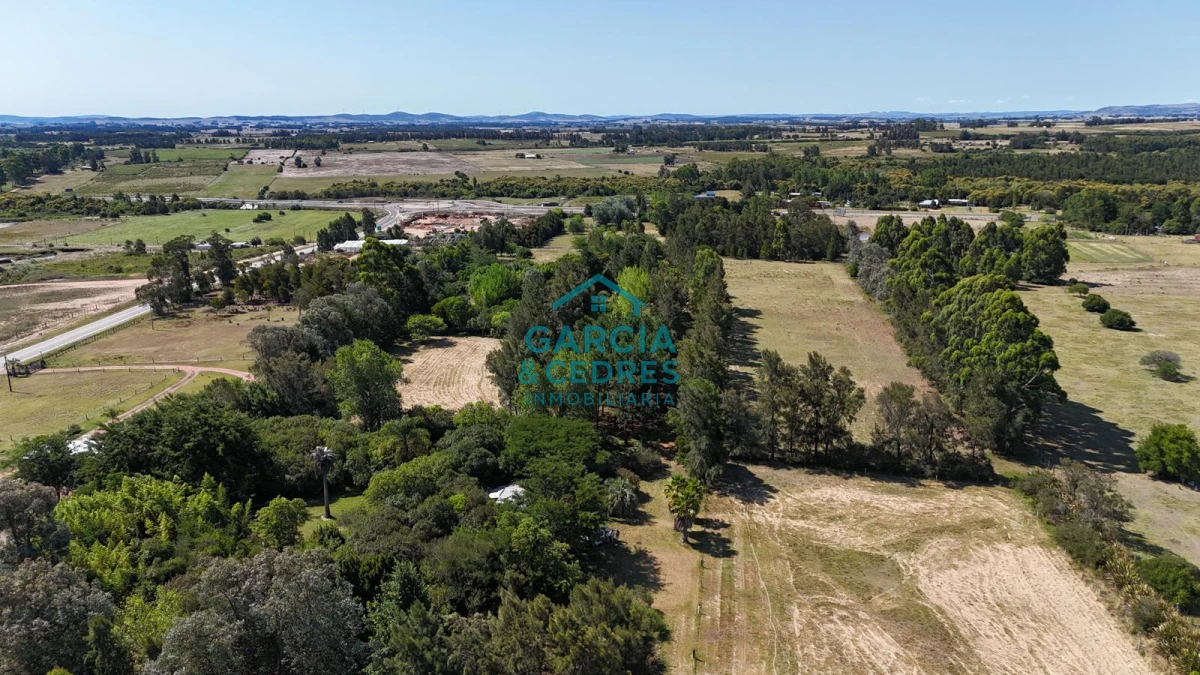 Chacra ID.174 - Oportunidad !!!! Vendo Chacra de Lujo con Dos Residencias y Emprendimiento en Funcionamiento