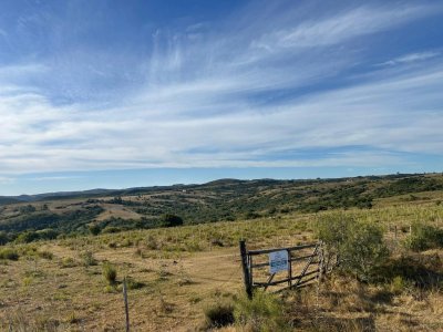 OPORTUNIDAD VENTA DE CHACRA DE 6 HAS CAMINO SIERRA LOS CARACOLES , BELLEZA EN LAS SIERRAS