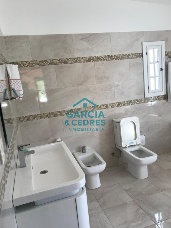 Campo Ref.209 - OPORTUNIDAD !!! ESTANCIA DE 252 HAS EN CAMINO CERRO CATEDRAL MALDONADO. 