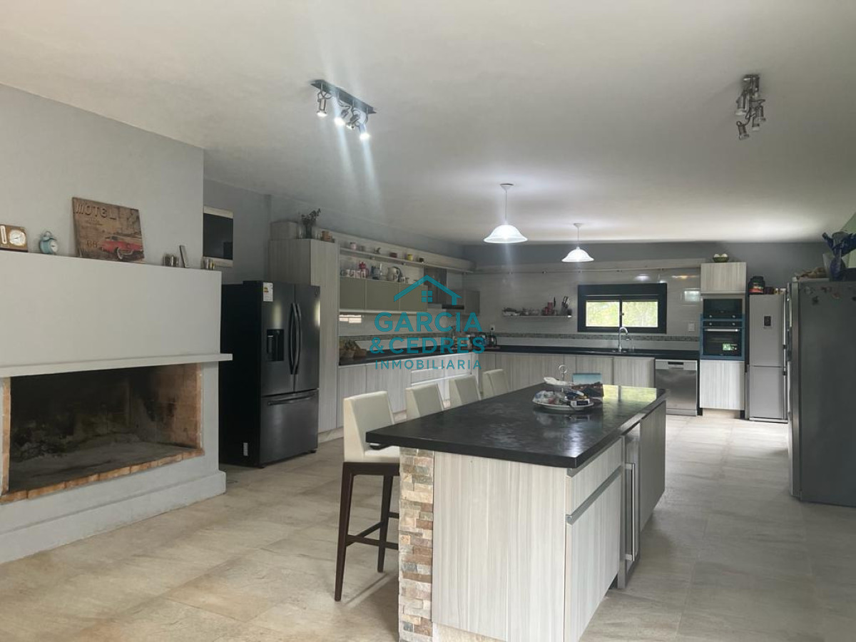 Campo Ref.209 - OPORTUNIDAD !!! ESTANCIA DE 252 HAS EN CAMINO CERRO CATEDRAL MALDONADO. 