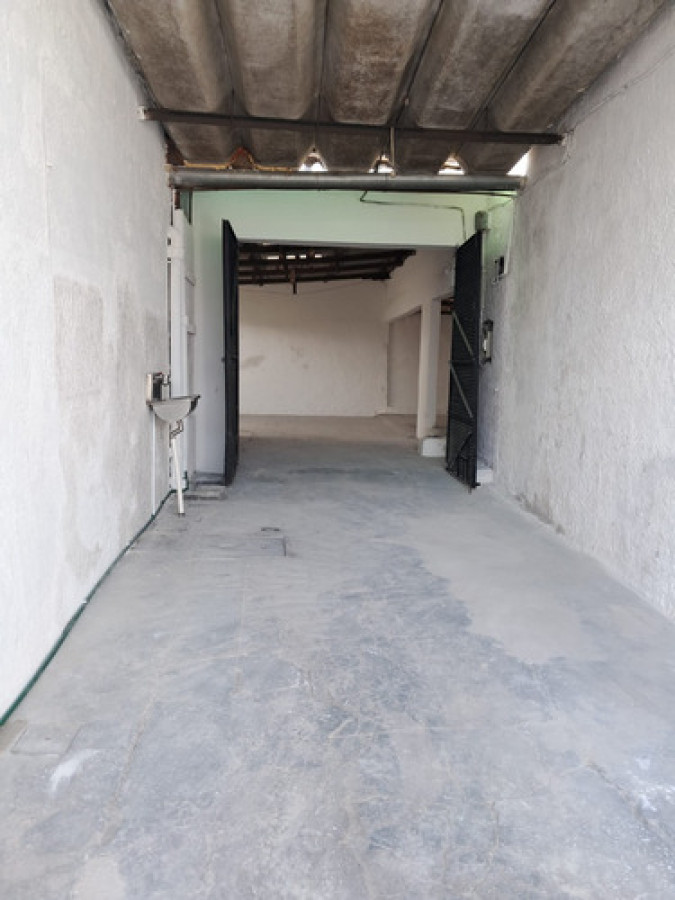Local Comercial ID.488 - Alquiler de local comercial en Sayago