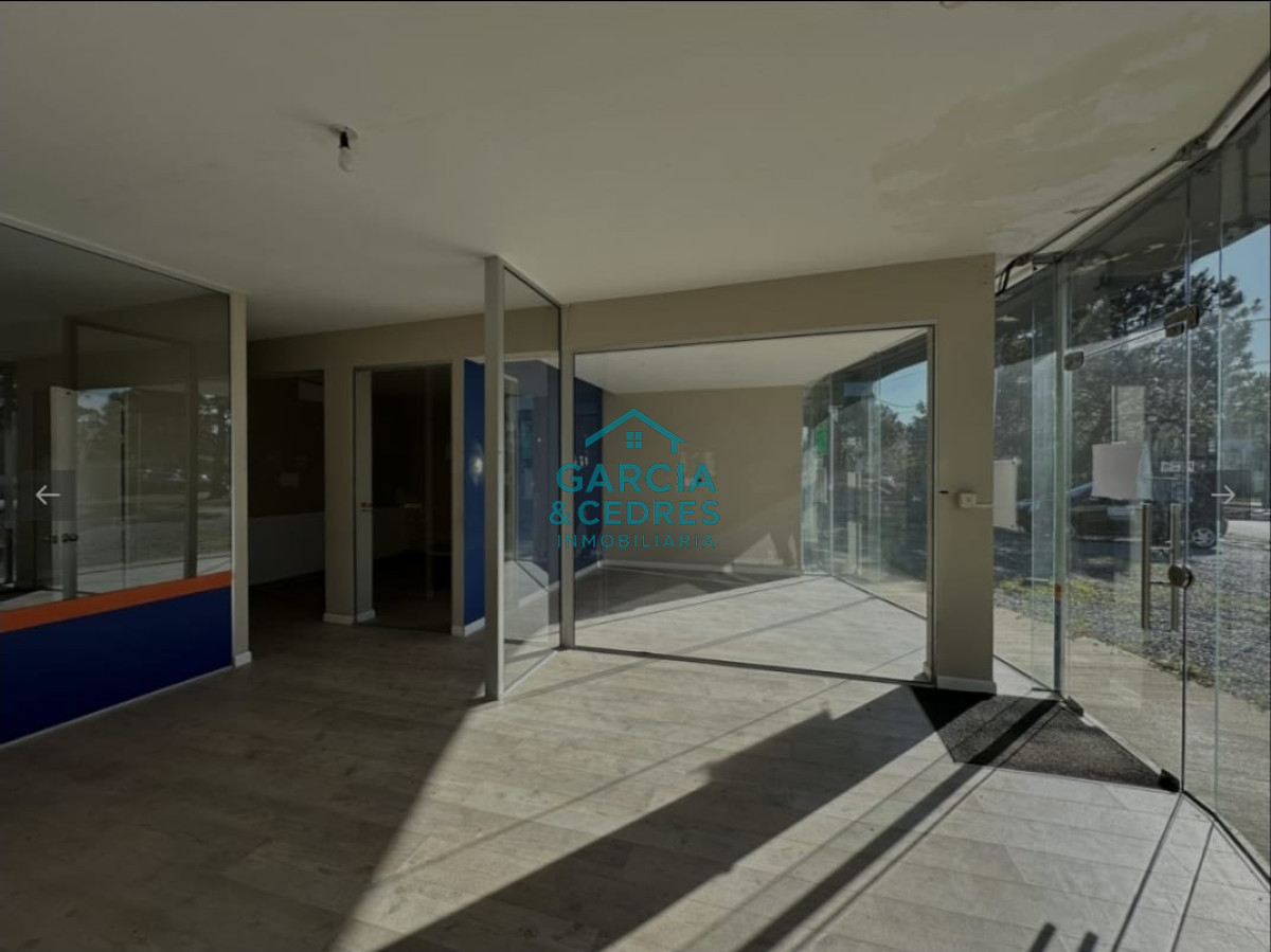 Local Comercial ID.419 - local en venta en el corazón de punta del este 