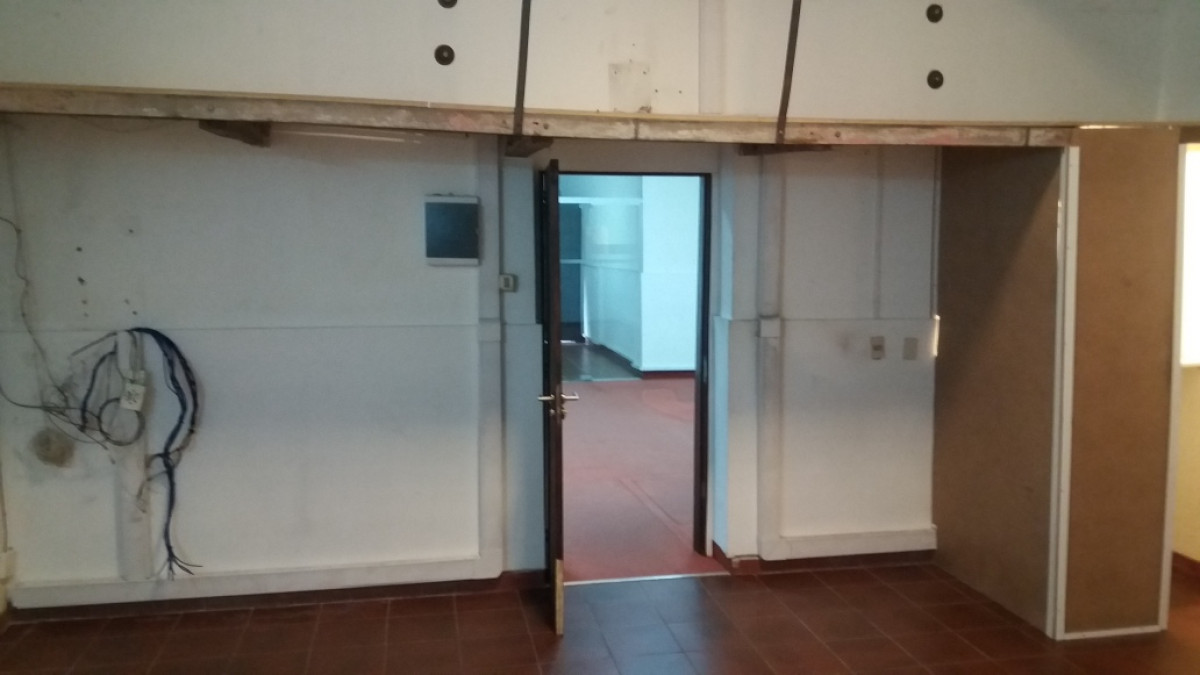 Local Comercial ID.334 - Se Alquila Local Comercial en el Centro