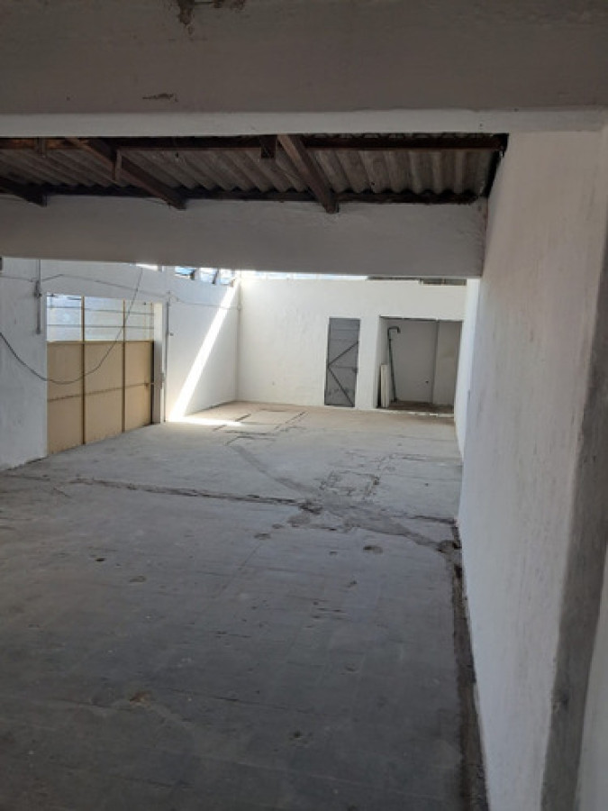 Local Comercial ID.488 - Alquiler de local comercial en Sayago
