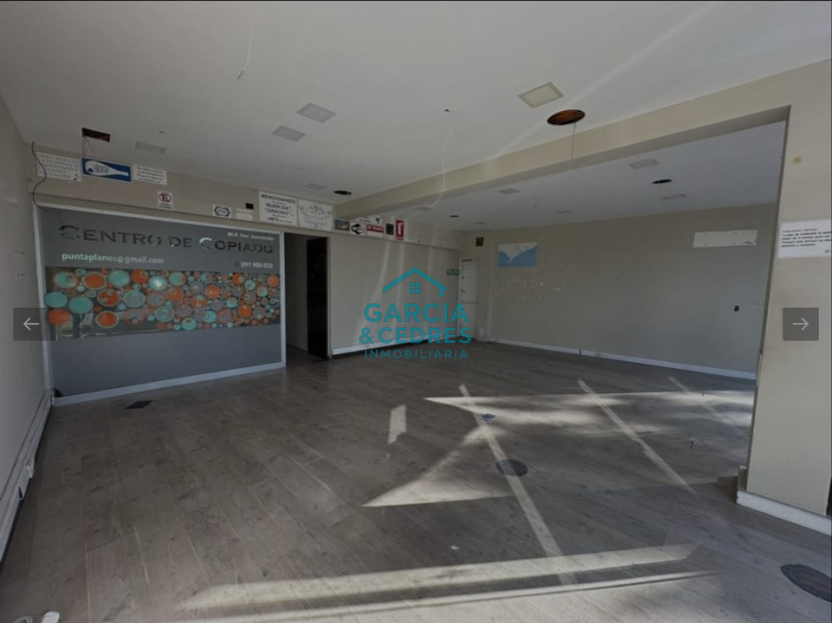 Local Comercial ID.419 - local en venta en el corazón de punta del este 