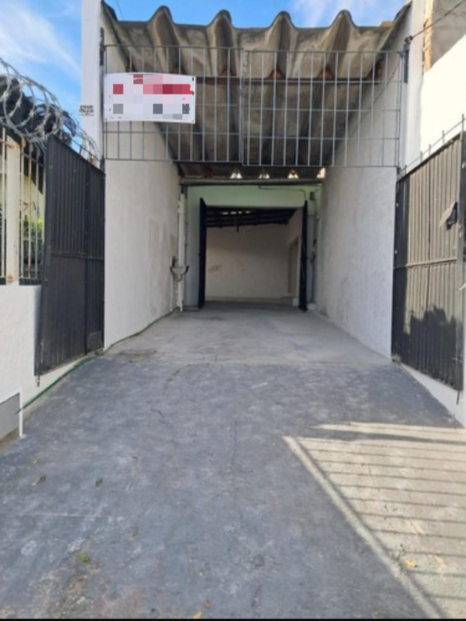 Local Comercial ID.488 - Alquiler de local comercial en Sayago