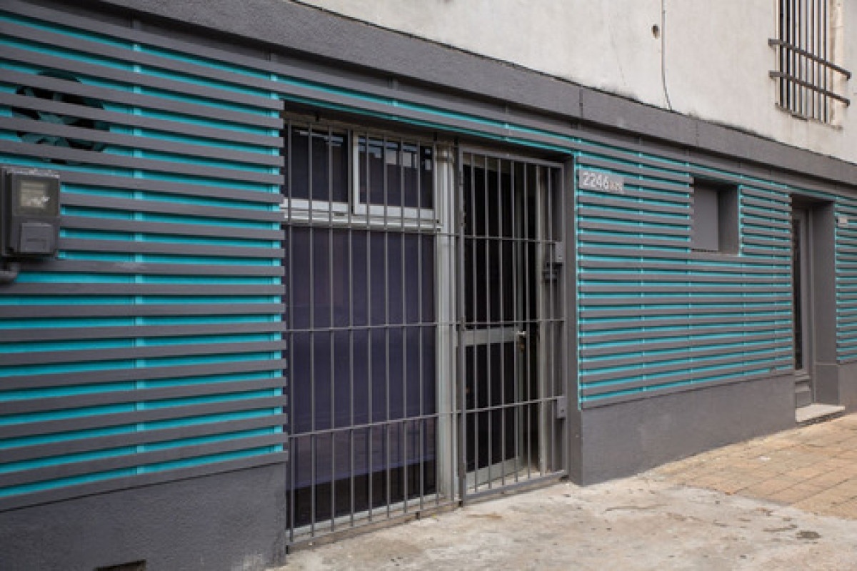Local Comercial ID.459 - Se Alquila Amplio Local Comercial en Tres Cruces 