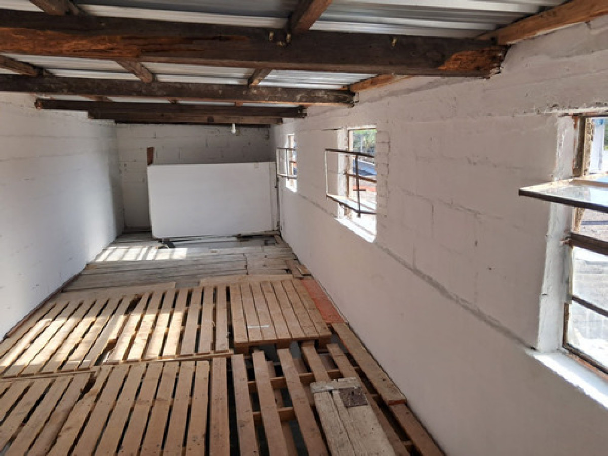 Local Comercial ID.488 - Alquiler de local comercial en Sayago
