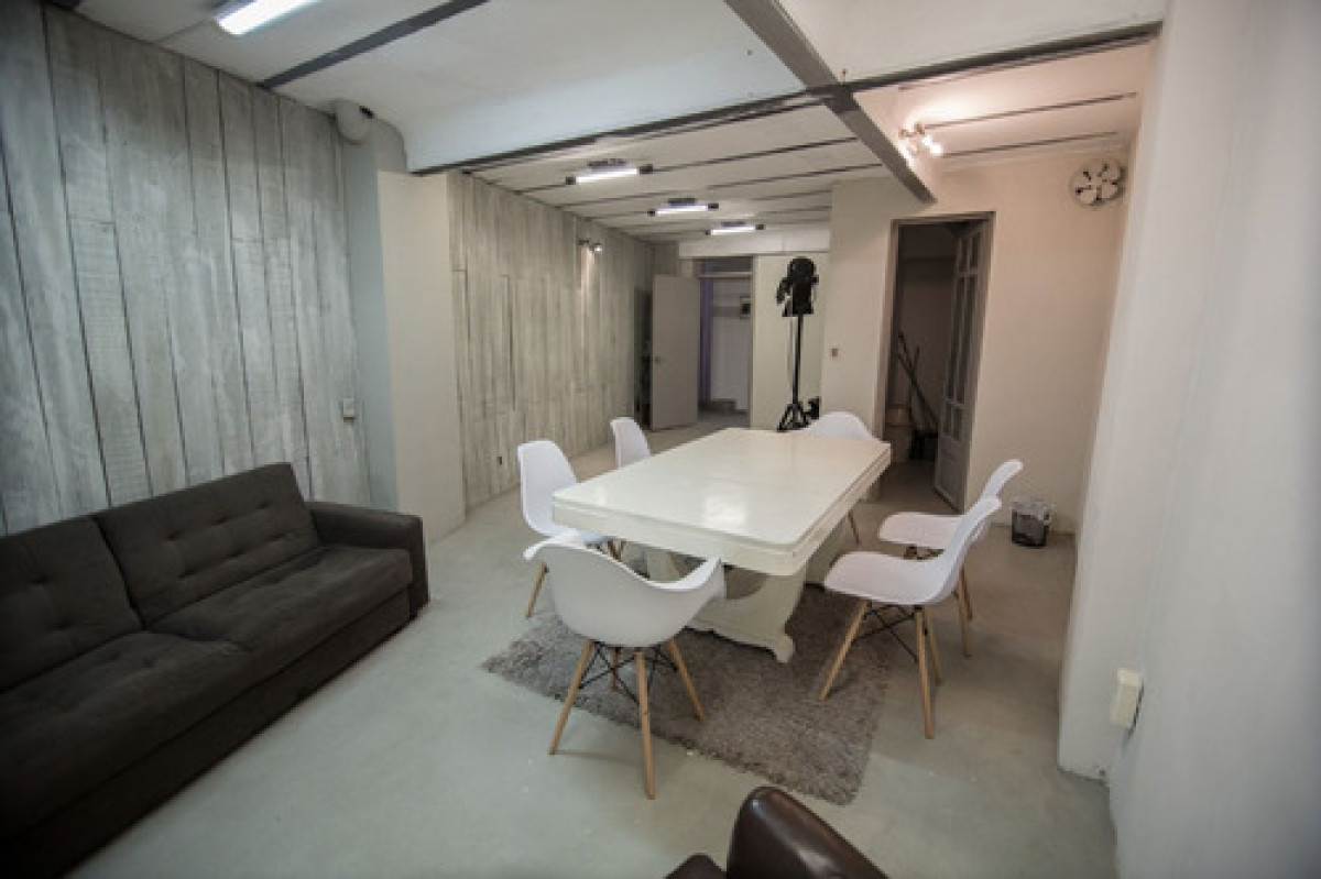 Local Comercial ID.459 - Se Alquila Amplio Local Comercial en Tres Cruces 