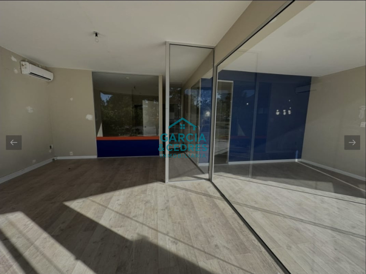 Local Comercial ID.419 - local en venta en el corazón de punta del este 