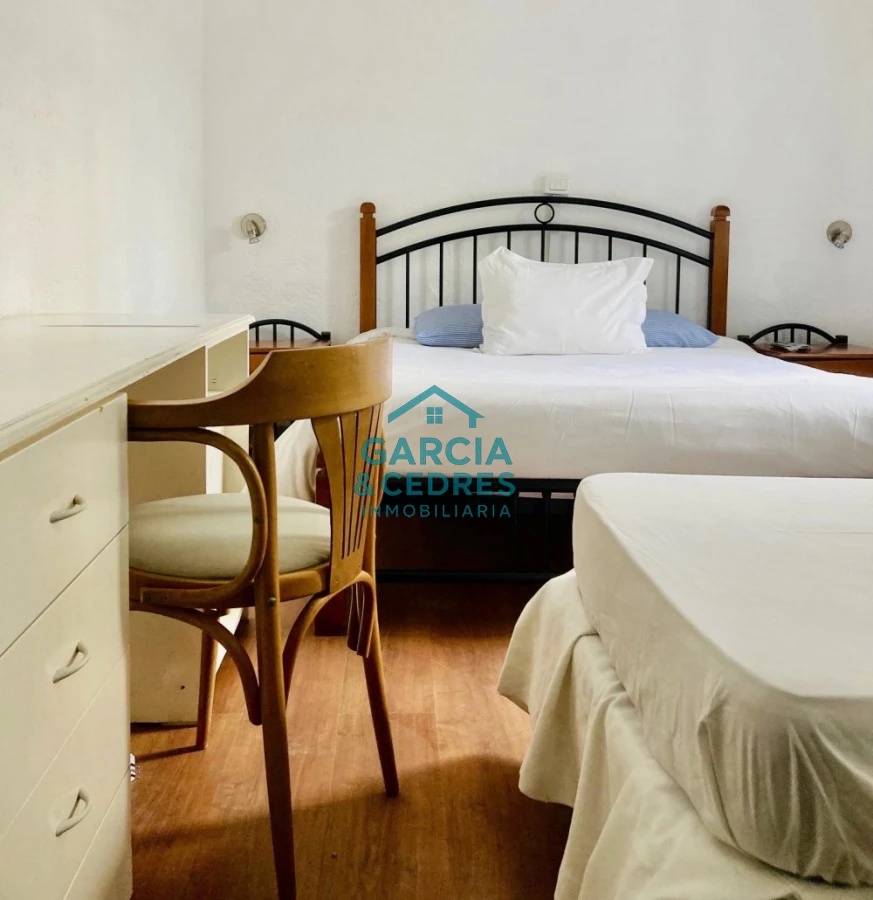 Hotel ID.31 - VENDO EXCEPCIONAL HOTEL DE 16 HABITACIONES ( DOBLE, TRIPLE Y CUADRUPLES ) EN PUNTA DEL ESTE , CON PROYECTO APROBADO  DE EXPANSION DE 8 APARTAMENTOS 