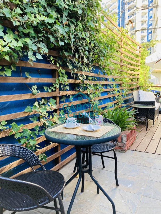 Hotel ID.31 - VENDO EXCEPCIONAL HOTEL DE 16 HABITACIONES ( DOBLE, TRIPLE Y CUADRUPLES ) EN PUNTA DEL ESTE , CON PROYECTO APROBADO  DE EXPANSION DE 8 APARTAMENTOS 