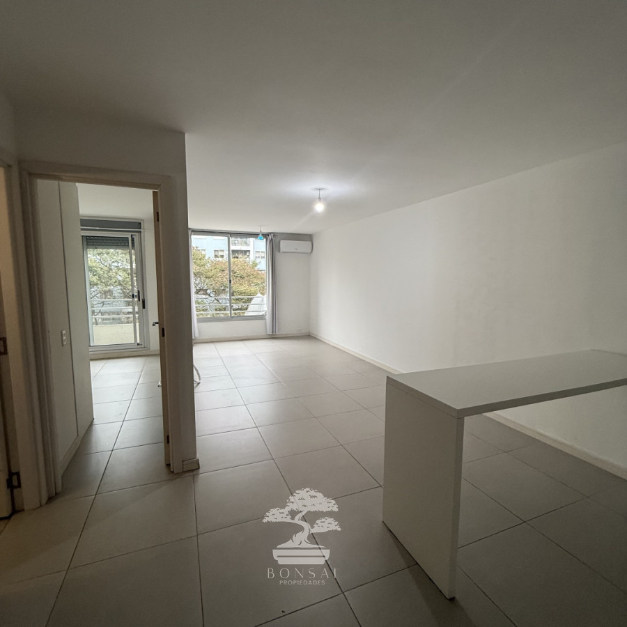 Apartamento ID.1152 - Alquiler Apartamento 1 dormitorio con Garaje Aguada Montevideo E
