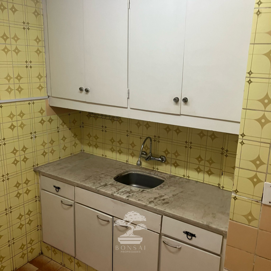 Apartamento ID.408 - Alquiler Apartamento 2 Dormitorios Centro Montevideo M