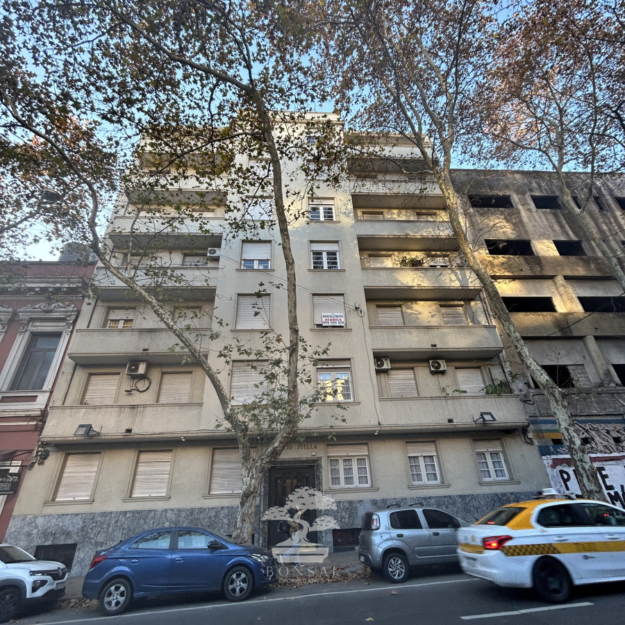 Apartamento ID.590 - Venta Apartamento 3 Dormitorios Cordón Montevideo LR