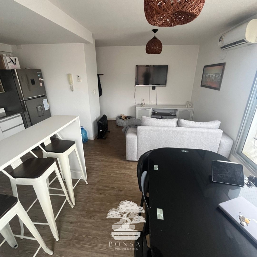 Apartamento ID.142 - Venta Apartamento Tres Dormitorios Cordón Sur Montevideo F