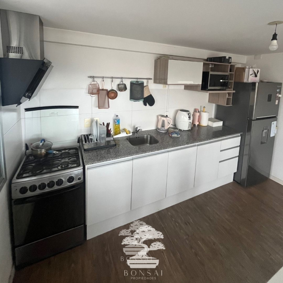 Apartamento ID.142 - Venta Apartamento Tres Dormitorios Cordón Sur Montevideo F