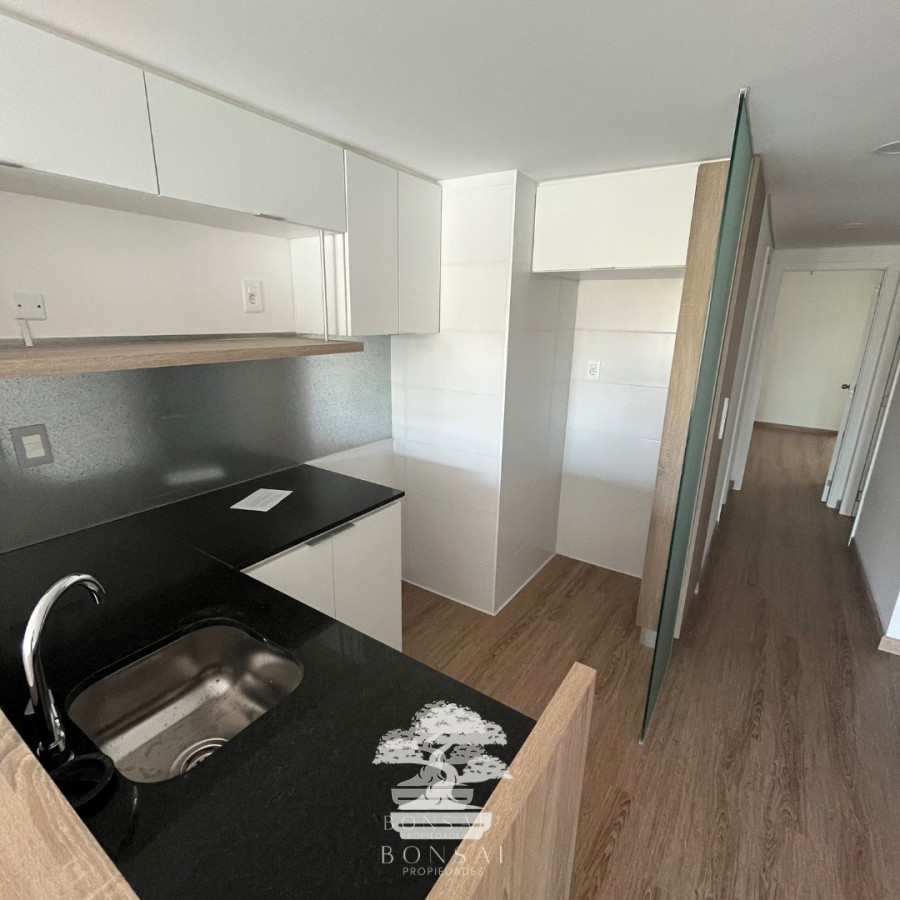 Apartamento ID.165 - Venta Apartamento 2 Dormitorios Tres Cruces Montevideo N (opcional Cochera)