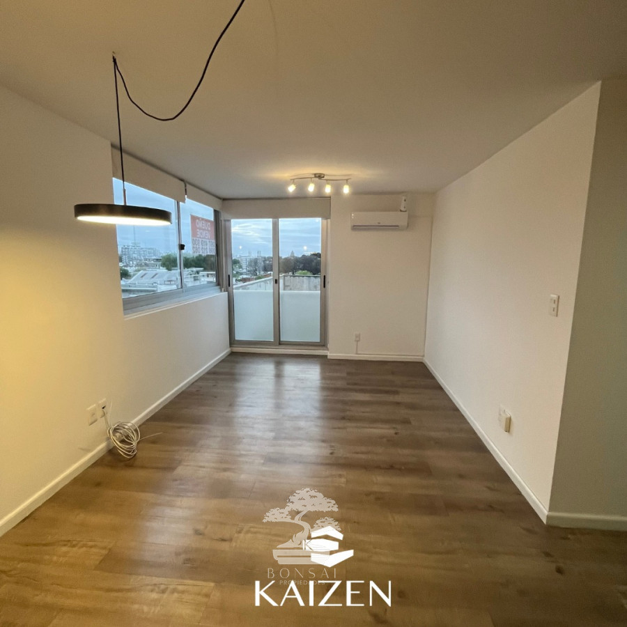 Apartamento ID.171 - Venta Apartamento 2 Dormitorios Cordon Montevideo Con Cochera M