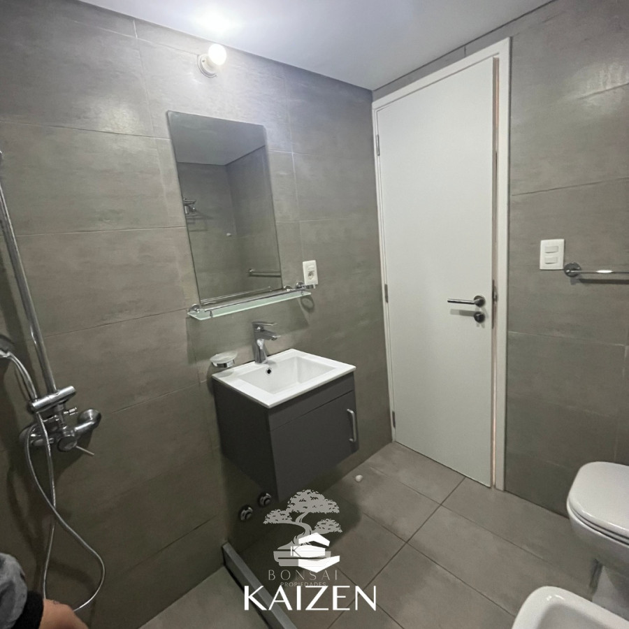 Apartamento ID.171 - Venta Apartamento 2 Dormitorios Cordon Montevideo Con Cochera M