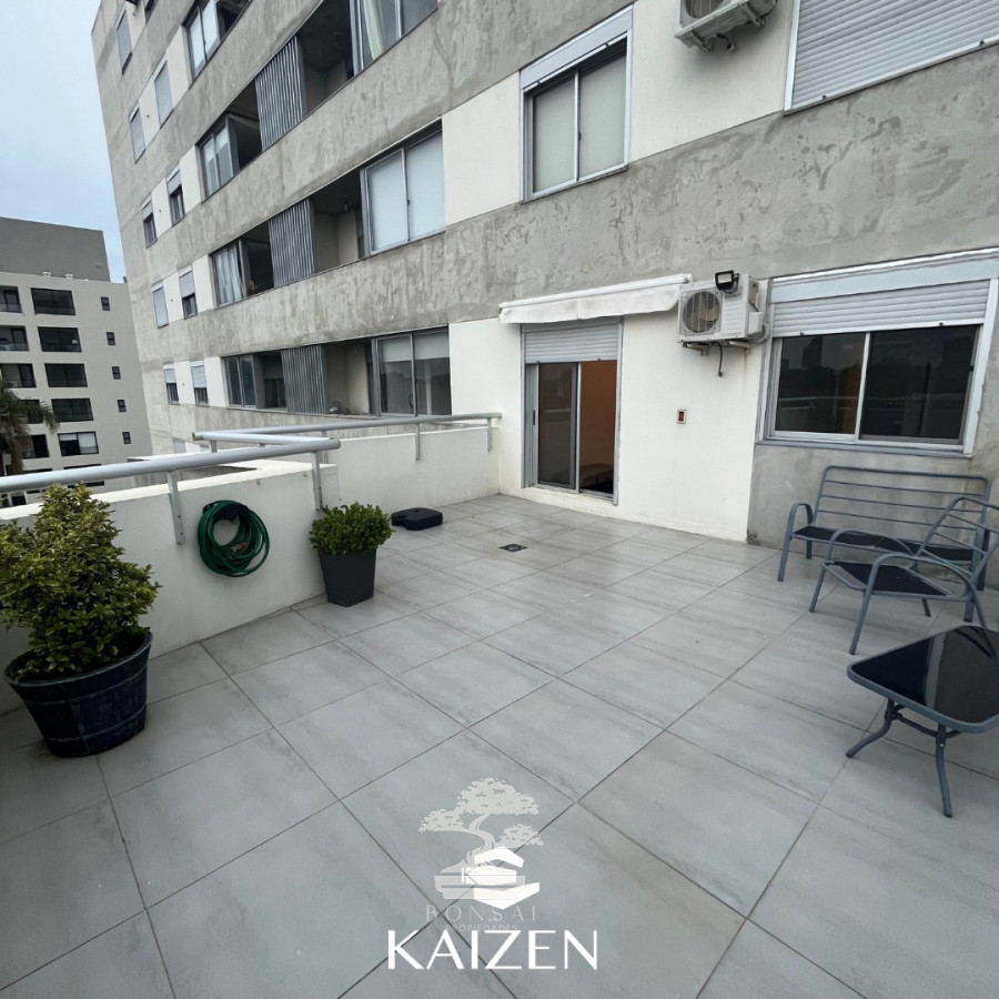 Apartamento ID.171 - Venta Apartamento 2 Dormitorios Cordon Montevideo Con Cochera M