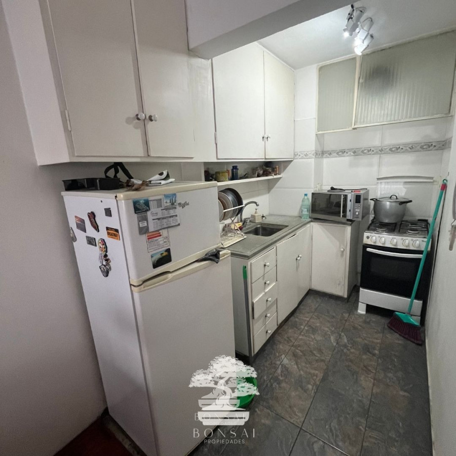 Apartamento ID.175 - Venta Apartamento 2 Dormitorios Centro Montevideo C